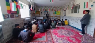 اجرای برنامه‌های هدایت تحصیلی و ارتقای سطح آگاهی هنرجویان هنرستان ها توسط مسئولین دانشگاه 6