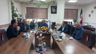 معاون اداری، مالی و مدیریت منابع دانشگاه در بازدید از کارگاه خیرساز آموزشکده پسران خلخال