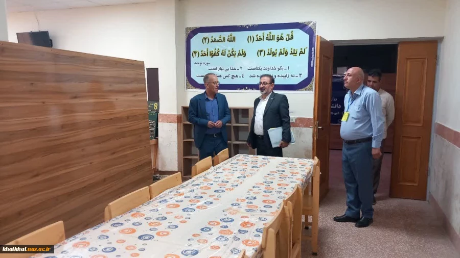 بازدید جناب آقای ملک زاده  نماینده مرکز نظارت ، ارزیابی و تضمین کیفیت سازمان مرکزی دانشگاه ملی مهارت از روند برگزاری امتحانات پایان‌ترم آموزشکده پسران خلخال 4