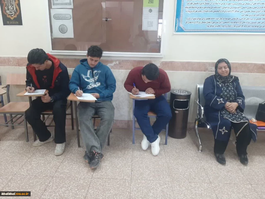 گزارش تصویری اولین روز ثبت نام دانشجویان ورودی جدید سال ۱۴۰۴ در آموزشکده پسران خلخال 3