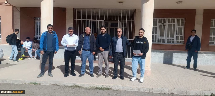 همایش پیاده روی کارکنان و دانشجویان آموزشکده پسران خلخال به مناسبت هفته تربیت بدنی با اهدای جوایز به قید قرعه امروز صبح یکشنبه ۱۴۰۴/۰۸/۰۴ برگزار گردید 2