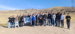 همایش پیاده روی کارکنان و دانشجویان آموزشکده پسران خلخال به مناسبت هفته تربیت بدنی با اهدای جوایز به قید قرعه امروز صبح یکشنبه ۱۴۰۴/۰۸/۰۴ برگزار گردید 3