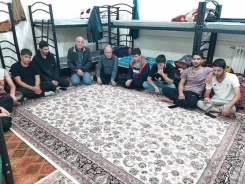 بازدید شبانه جناب آقای توکلی رئیس  آموزشکده پسران خلخال از خوابگاه دانشجویی وگفتگوی صمیمانه با دانشجویان خوابگاهی