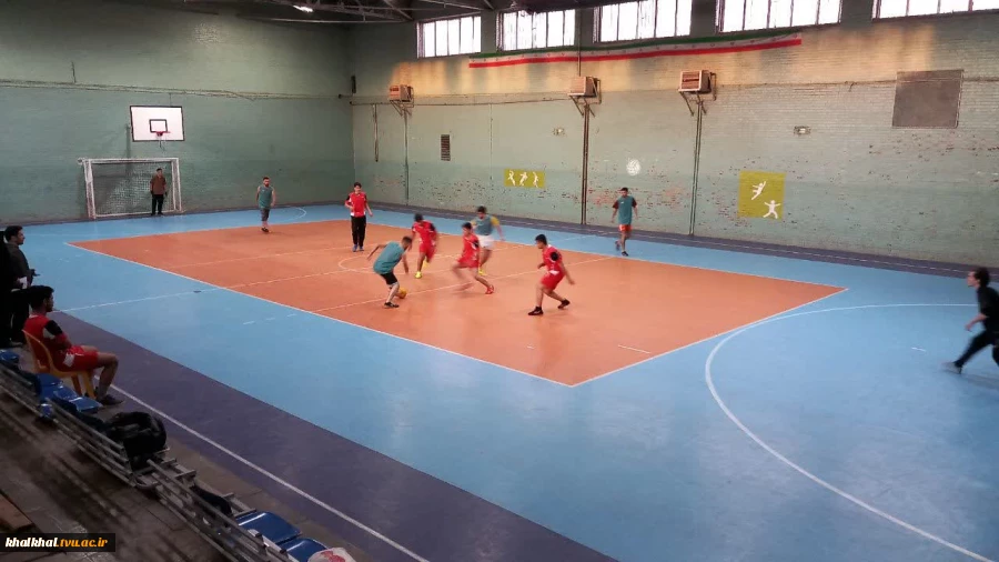 برگزاری مسابقه فوتسال به مناسبت گرامیداشت روز دانشجو در آموزشکده ملی مهارت پسران خلخال 5