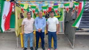 برپایی موکب دانشگاه ملی مهارت  با حضور آقای توکلی رئیس آموزشکده پسران خلخال و کارکنان  این مرکز جهت خدمت رسانی در مراسم  پیاده روی عیدغدیر درشهرستان خلخال انجام گردید.
 2