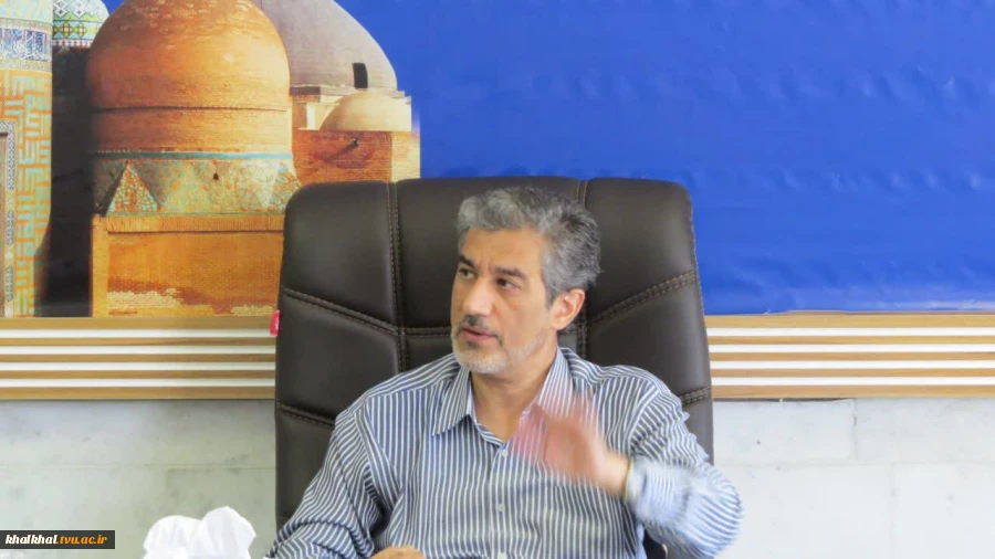 در جریان بازدید دکتر کلباسی معاون آموزشی دانشگاه 2